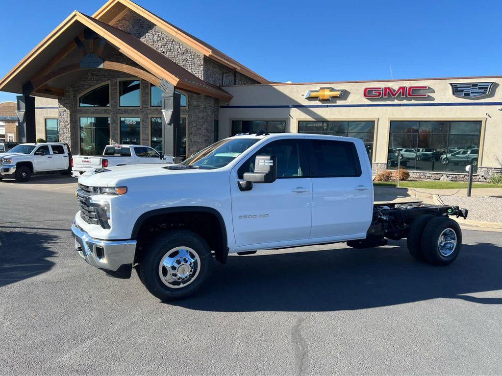 new 2026 Chevrolet Silverado 3500 car, priced at $65,543