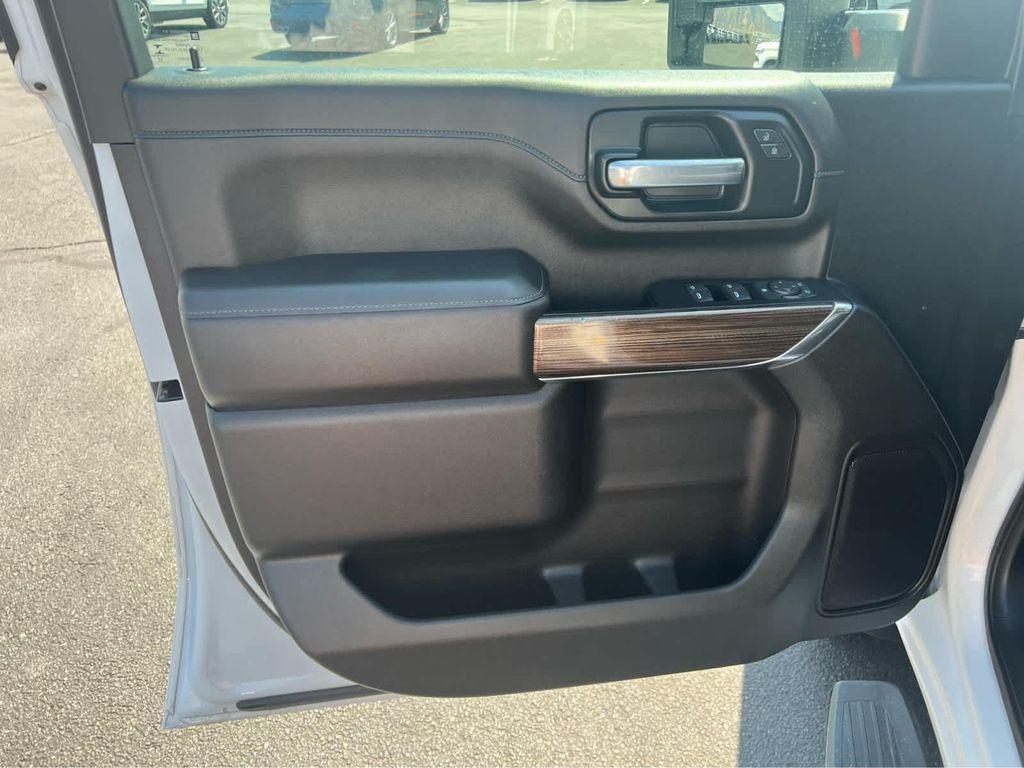 used 2023 Chevrolet Silverado 2500 car, priced at $44,995