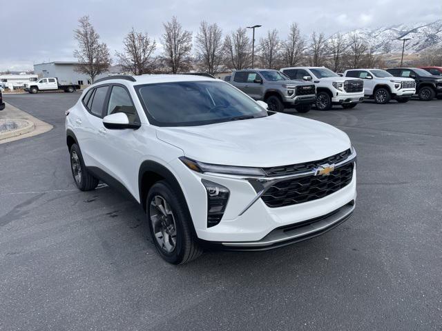 new 2025 Chevrolet Trax car, priced at $24,985