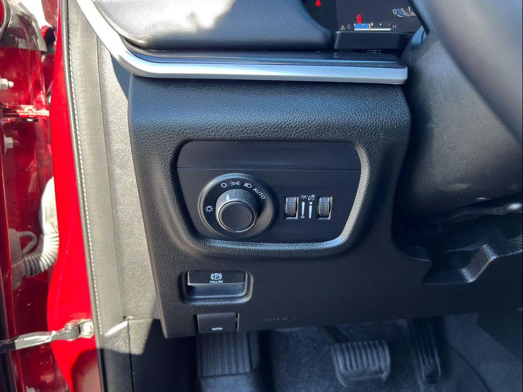 used 2021 Jeep Grand Cherokee L car, priced at $24,995