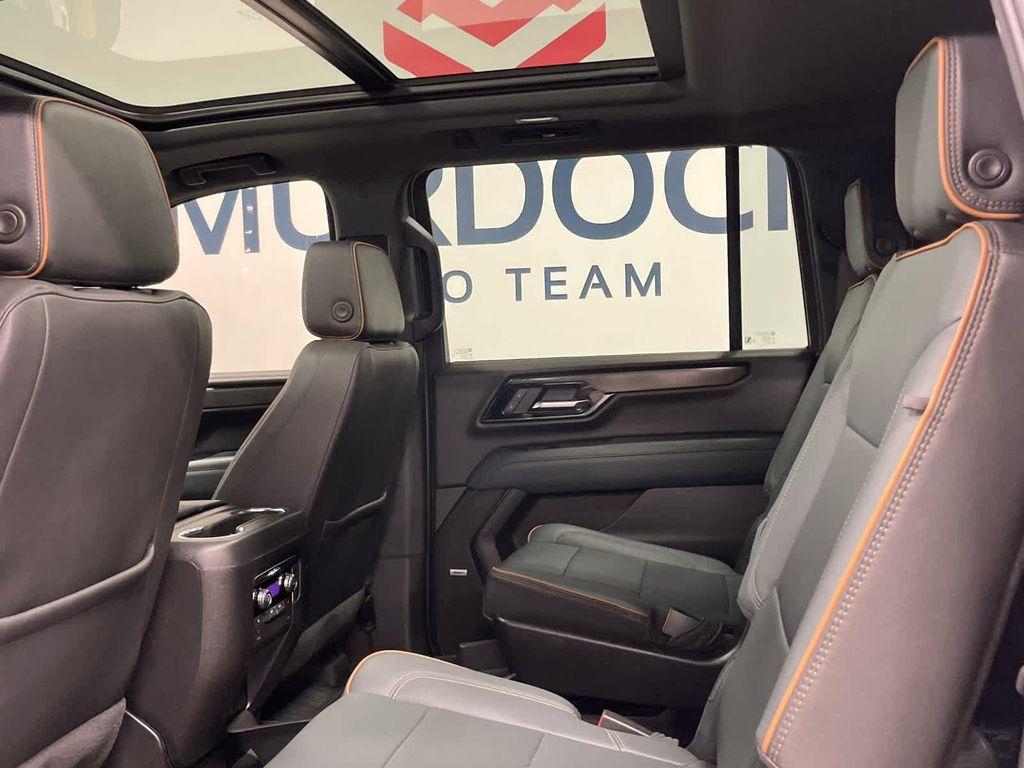 used 2025 GMC Yukon XL car, priced at $79,990