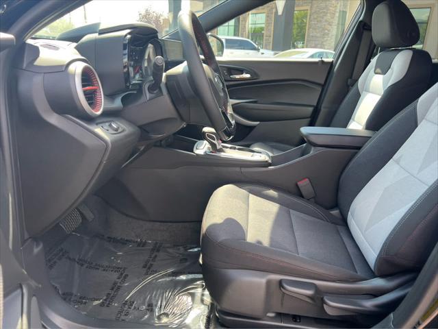 new 2025 Chevrolet Trax car, priced at $24,290