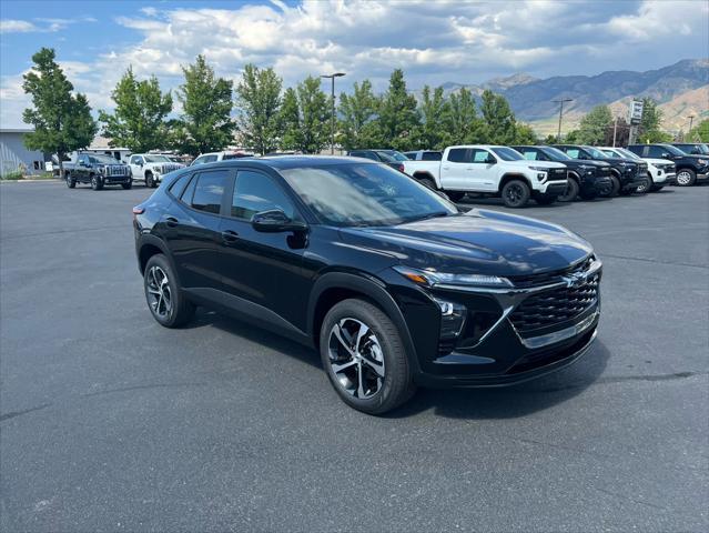 new 2025 Chevrolet Trax car, priced at $24,290