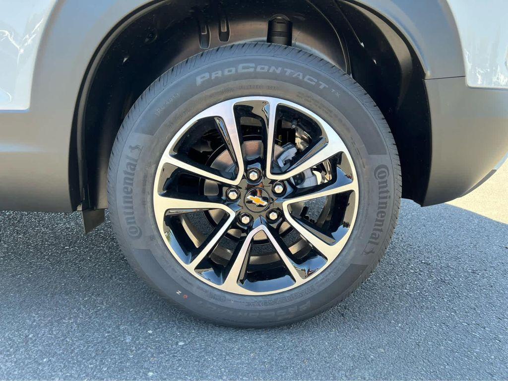 new 2026 Chevrolet TrailBlazer car, priced at $28,780
