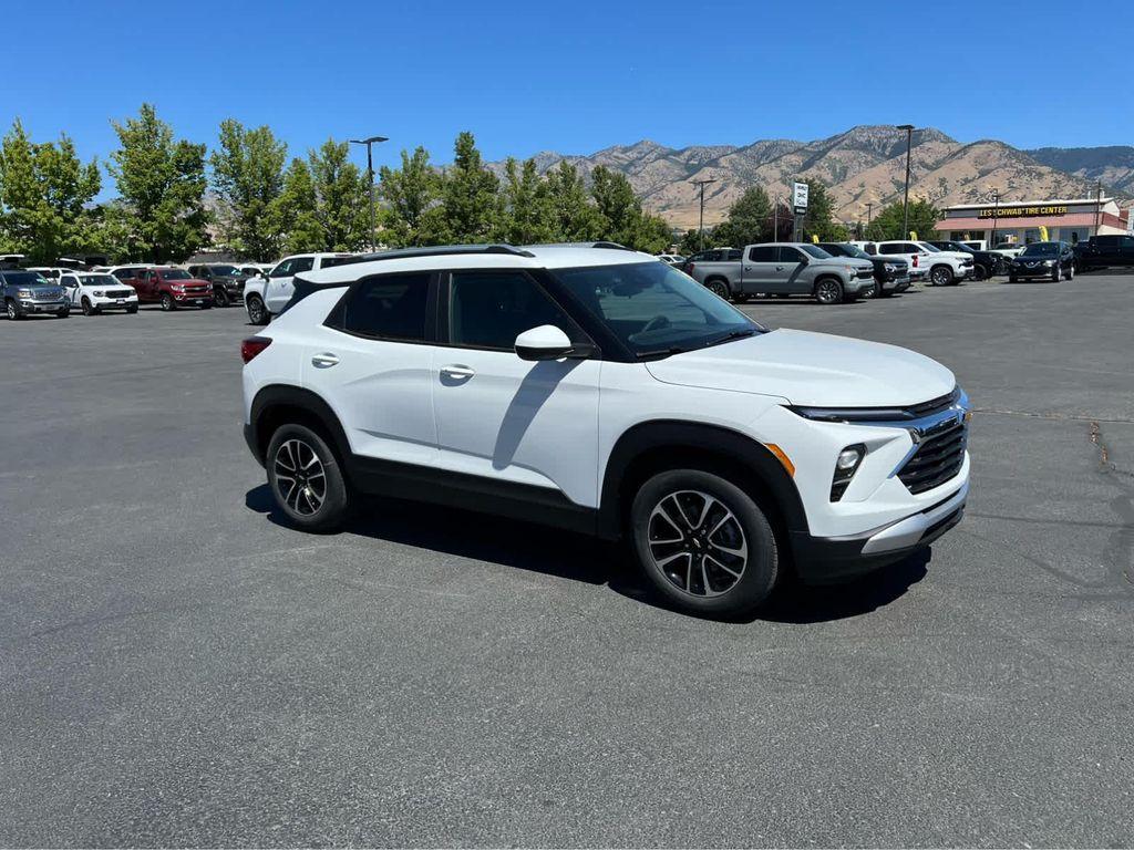 new 2026 Chevrolet TrailBlazer car, priced at $28,780