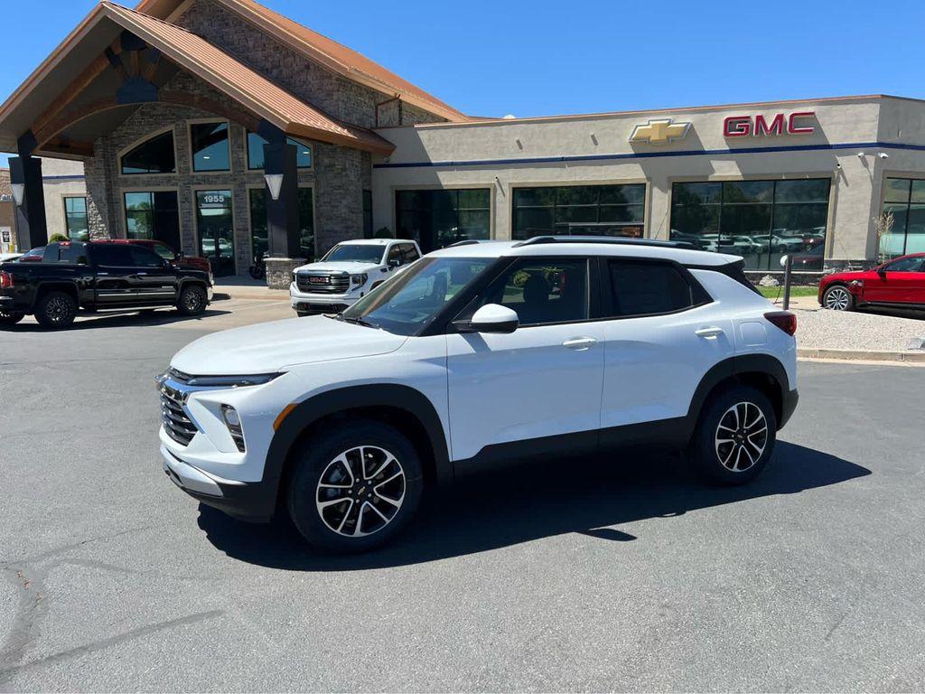 new 2026 Chevrolet TrailBlazer car, priced at $28,780
