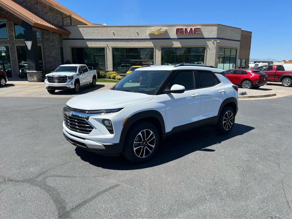 new 2026 Chevrolet TrailBlazer car, priced at $28,780