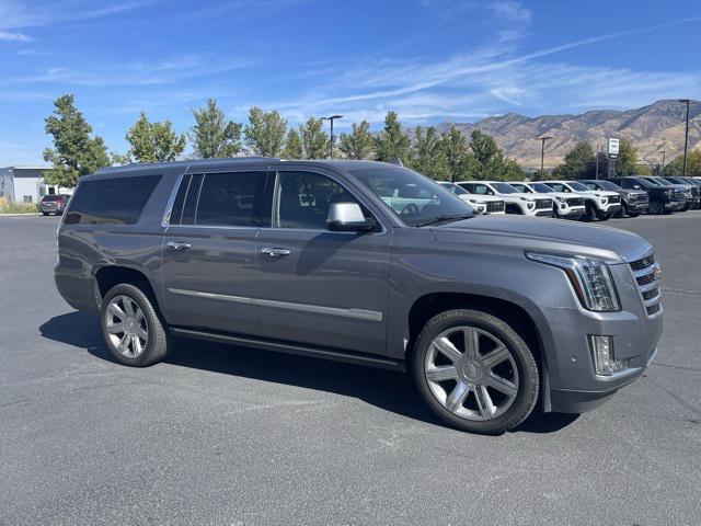 used 2020 Cadillac Escalade ESV car, priced at $32,490