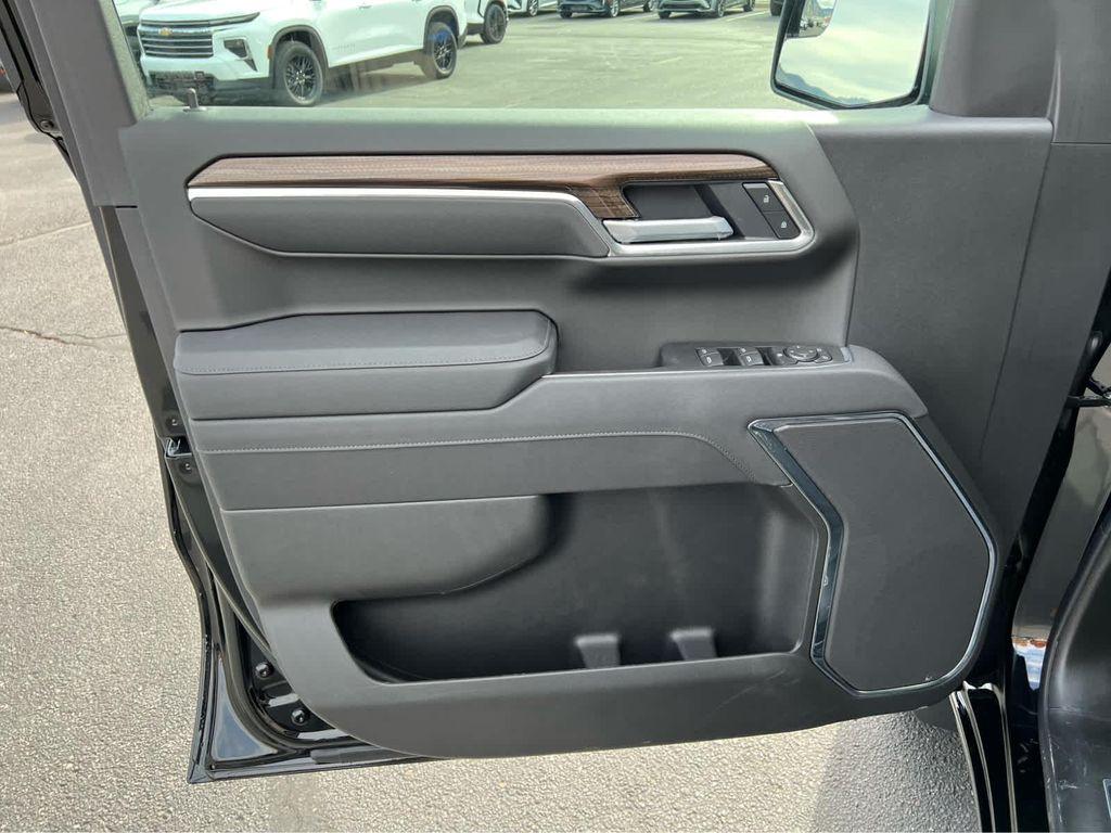 new 2026 Chevrolet Silverado 1500 car, priced at $52,095