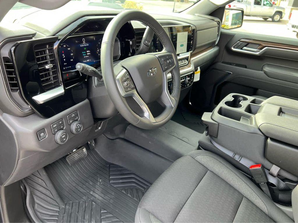 new 2026 Chevrolet Silverado 1500 car, priced at $52,095