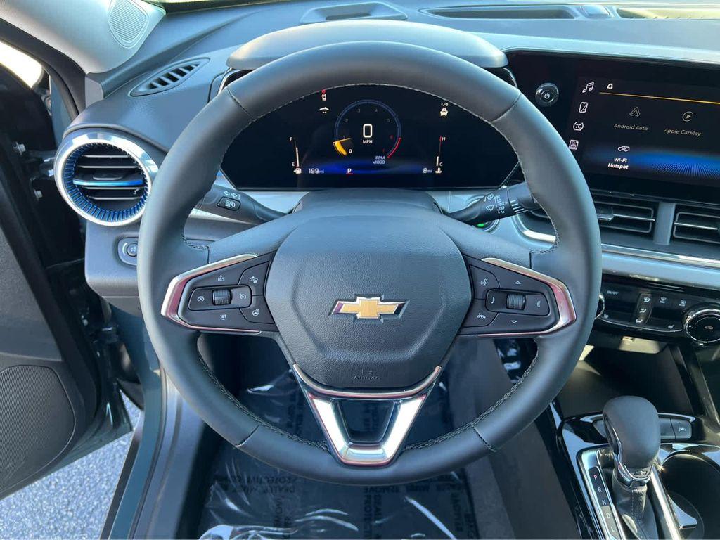 new 2026 Chevrolet Trax car, priced at $25,885