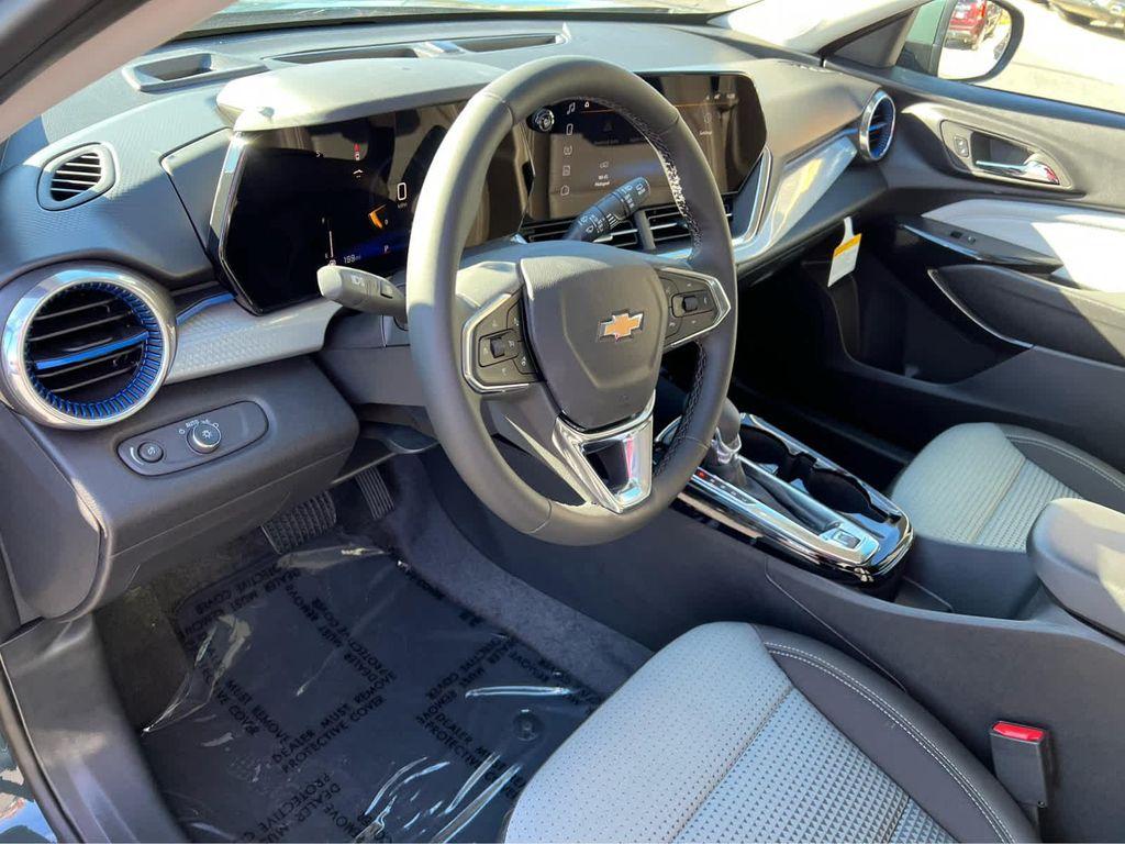 new 2026 Chevrolet Trax car, priced at $25,885