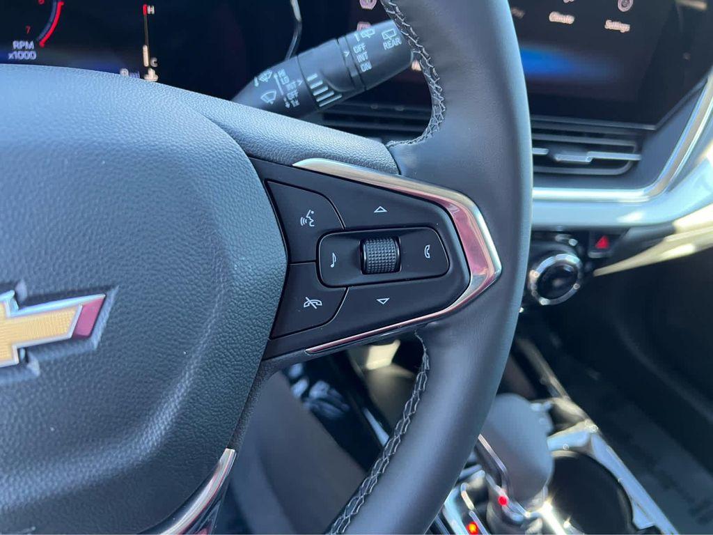 new 2026 Chevrolet Trax car, priced at $25,885