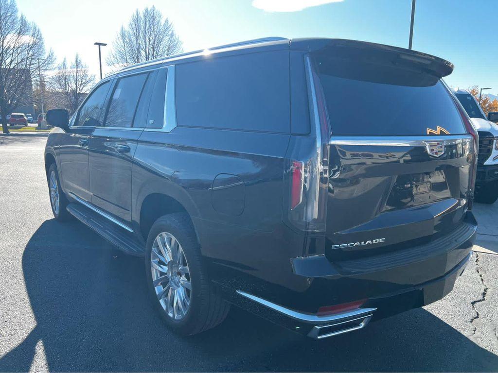 used 2024 Cadillac Escalade ESV car, priced at $73,995