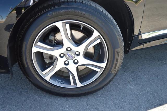 used 2015 Volvo XC60 car, priced at $11,388