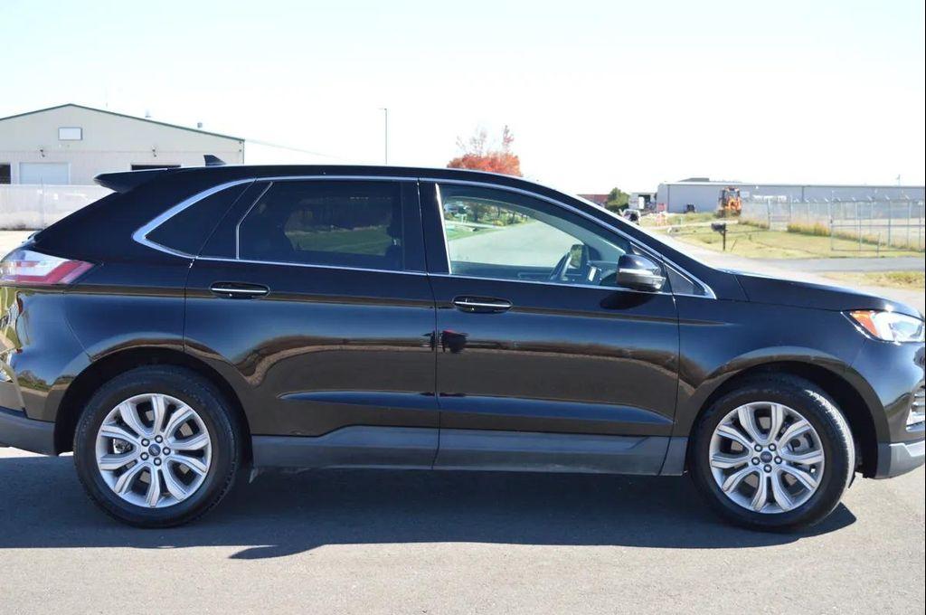 used 2022 Ford Edge car, priced at $19,888