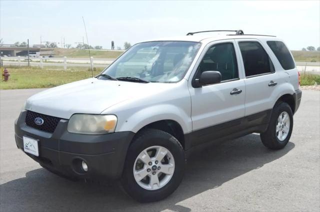 used 2007 Ford Escape car, priced at $5,500