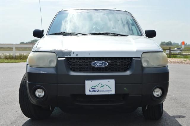 used 2007 Ford Escape car, priced at $5,500