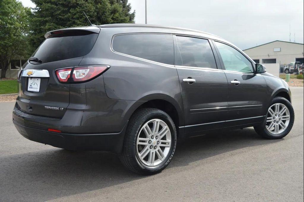 used 2015 Chevrolet Traverse car, priced at $11,888