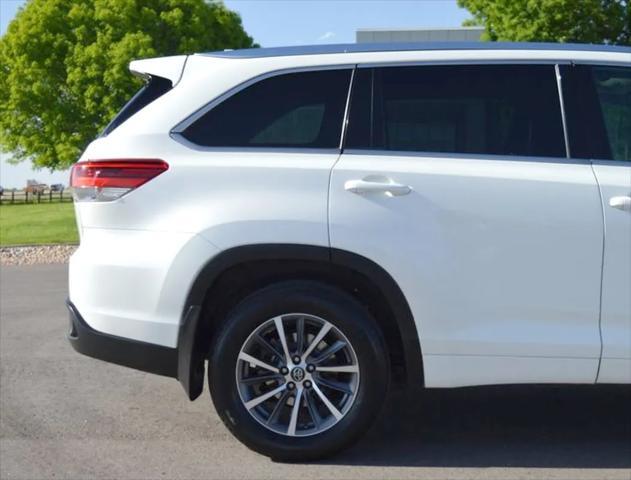used 2018 Toyota Highlander car, priced at $20,888