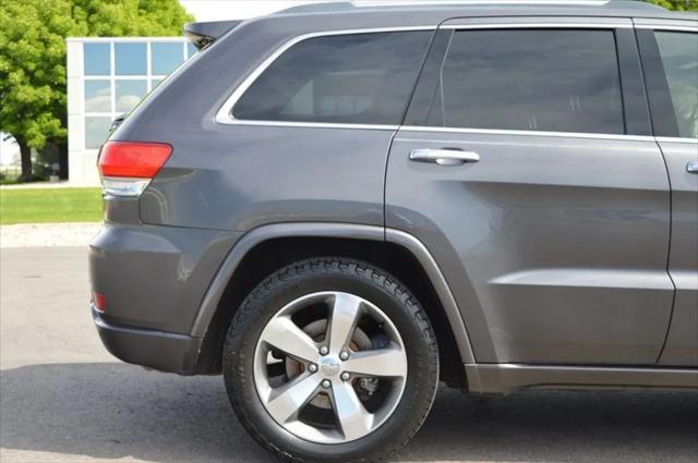 used 2016 Jeep Grand Cherokee car, priced at $15,688