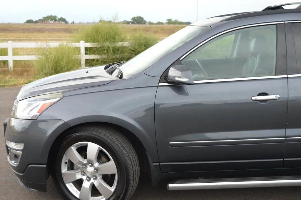 used 2013 Chevrolet Traverse car, priced at $8,988