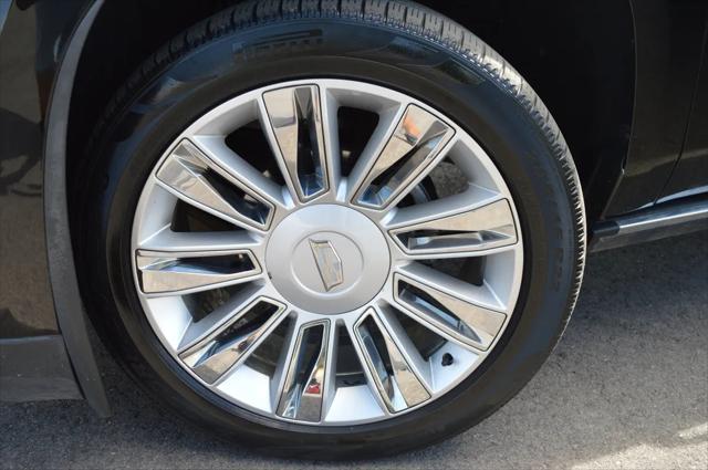 used 2015 Cadillac Escalade ESV car, priced at $18,788