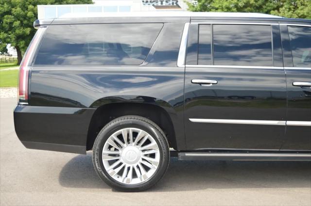 used 2015 Cadillac Escalade ESV car, priced at $18,788