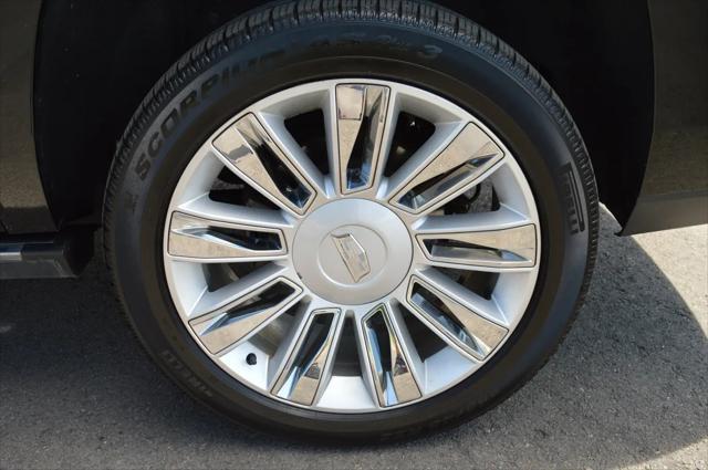 used 2015 Cadillac Escalade ESV car, priced at $18,788