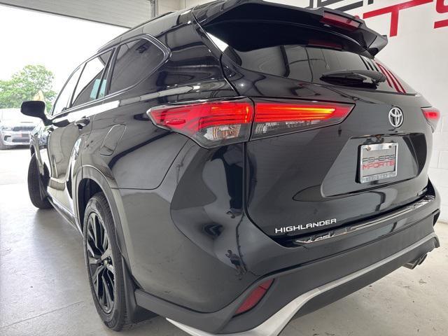 used 2023 Toyota Highlander car, priced at $41,850
