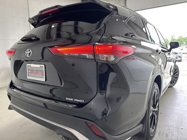 used 2023 Toyota Highlander car, priced at $41,850