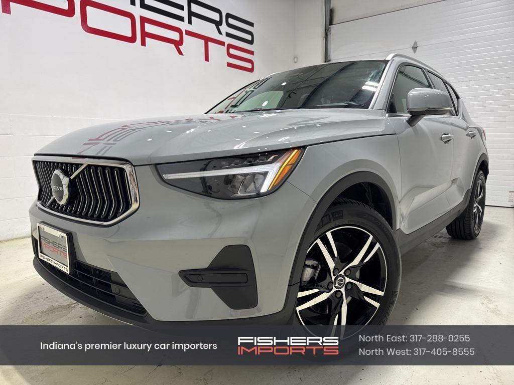 used 2025 Volvo XC40 car, priced at $33,850