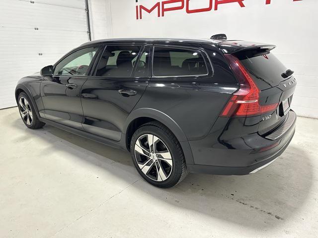 used 2023 Volvo V60 Cross Country car, priced at $38,850