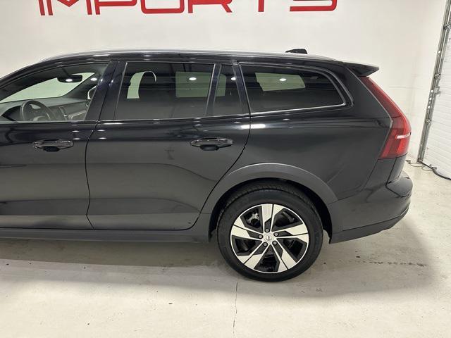 used 2023 Volvo V60 Cross Country car, priced at $38,850
