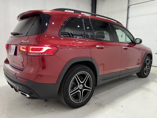 used 2020 Mercedes-Benz GLB 250 car, priced at $27,683