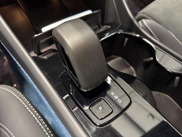 used 2024 Volvo C40 Recharge Pure Electric car, priced at $36,900