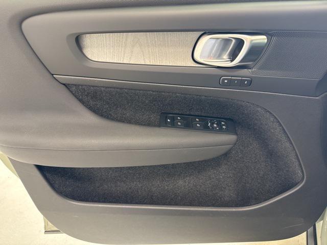 used 2024 Volvo XC40 car, priced at $32,850