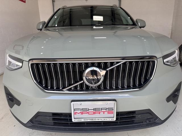 used 2024 Volvo XC40 car, priced at $32,850