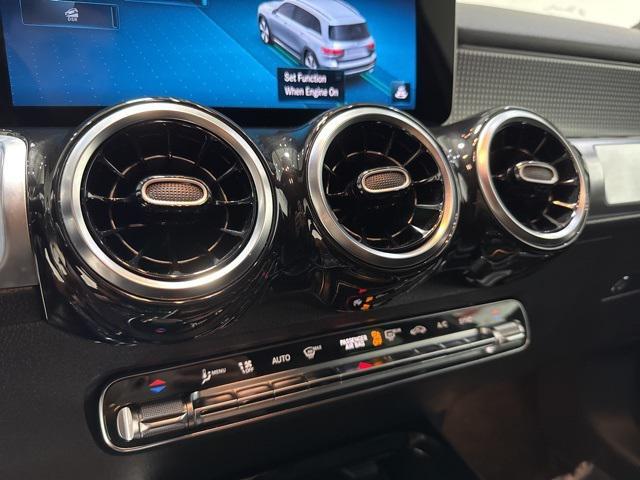 used 2021 Mercedes-Benz GLB 250 car, priced at $27,250