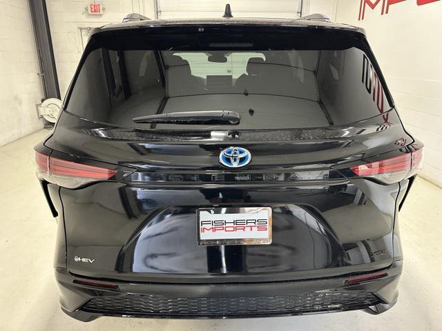used 2025 Toyota Sienna car