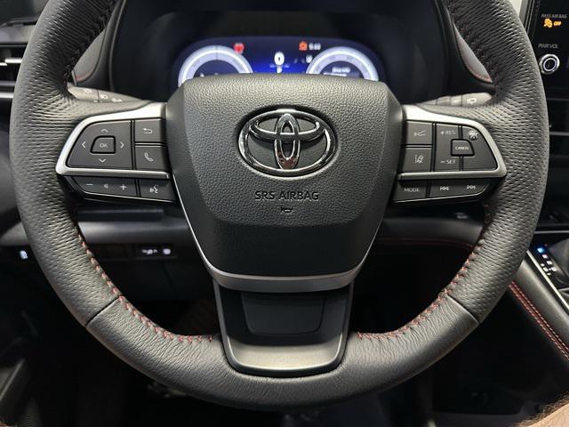used 2025 Toyota Sienna car