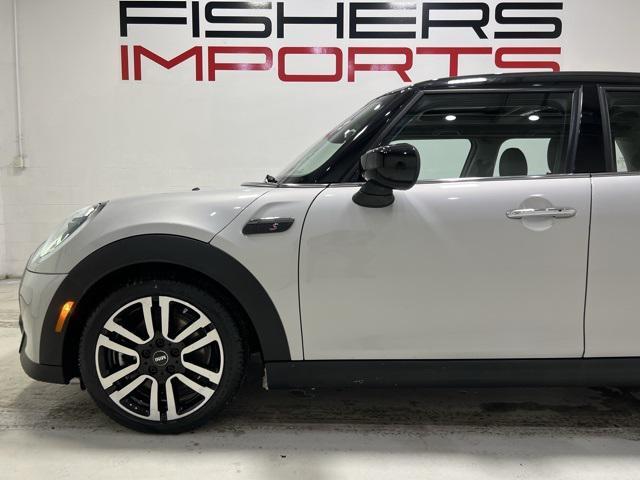 used 2022 MINI Hardtop car, priced at $23,295