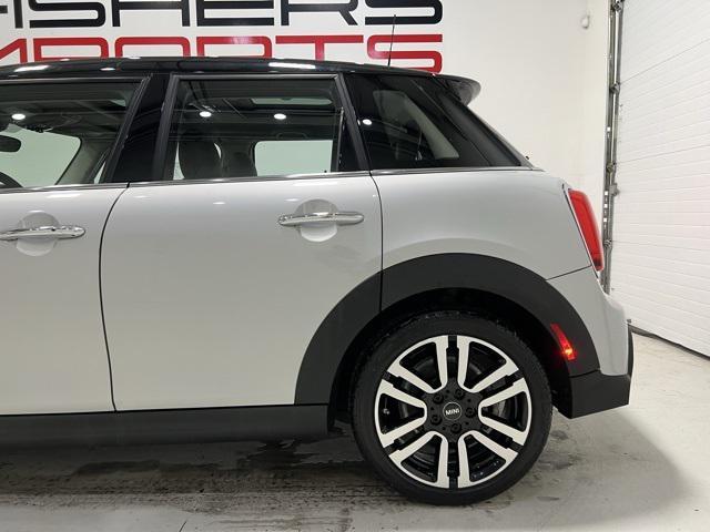 used 2022 MINI Hardtop car, priced at $23,295