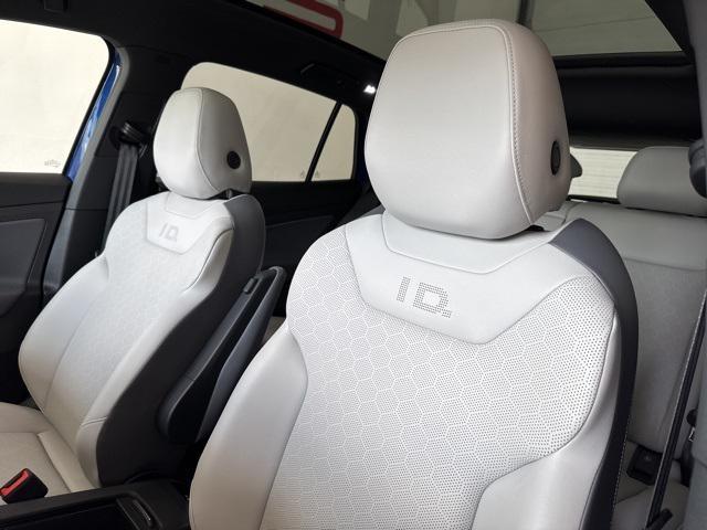used 2021 Volkswagen ID.4 car, priced at $23,300