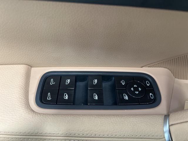 used 2019 Porsche Cayenne car, priced at $36,750