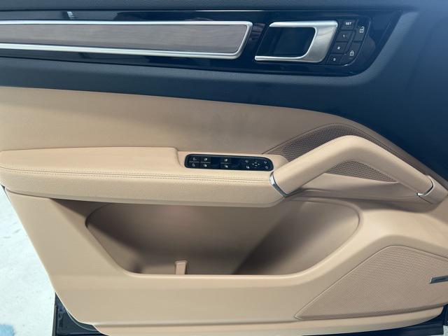 used 2019 Porsche Cayenne car, priced at $36,750