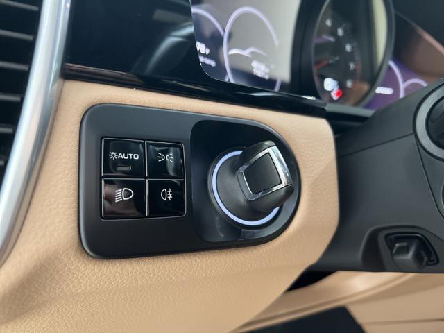 used 2019 Porsche Cayenne car, priced at $36,750