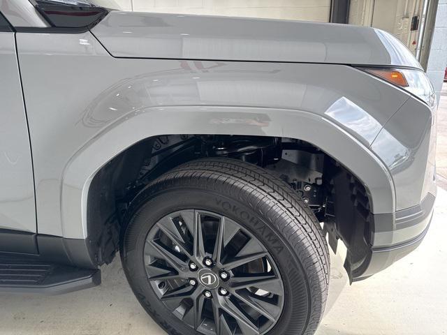used 2025 Lexus GX 550 car, priced at $84,950