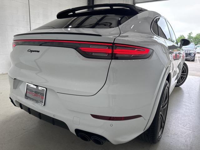 used 2022 Porsche Cayenne car, priced at $61,750