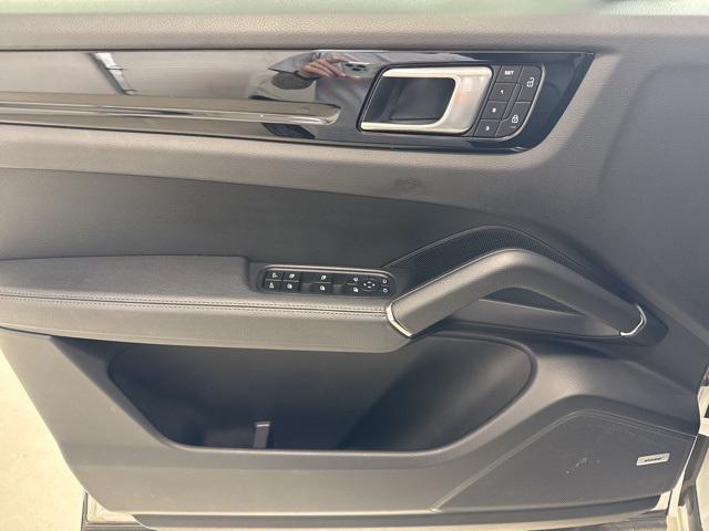 used 2022 Porsche Cayenne car, priced at $61,750